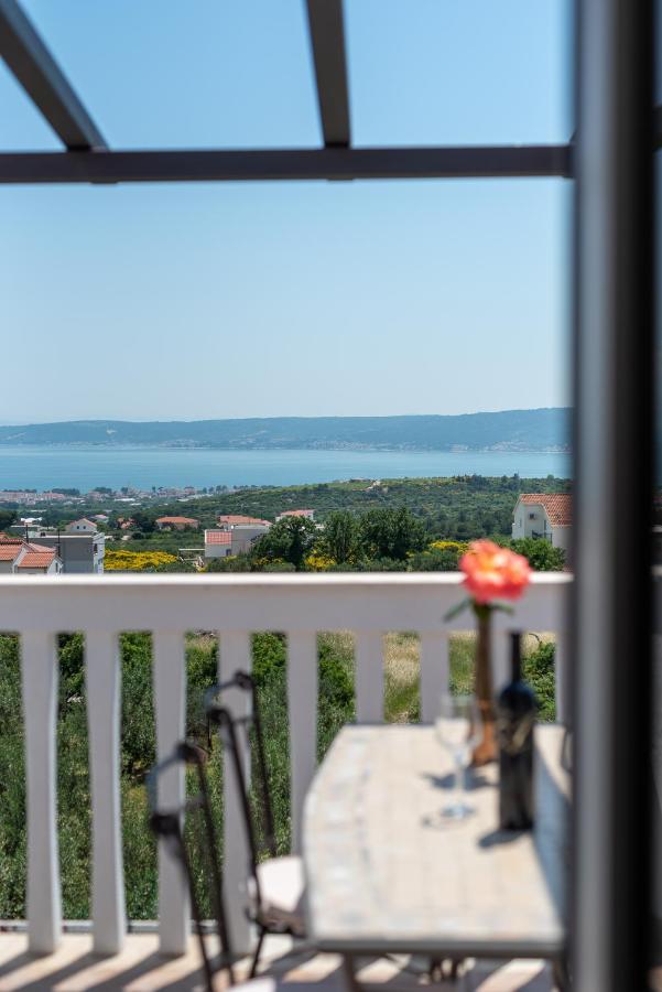 Apartments Dobrila Kastel Novi ภายนอก รูปภาพ